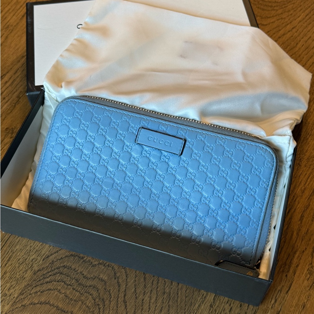 Gucci Blue Embossed Leather Wallet